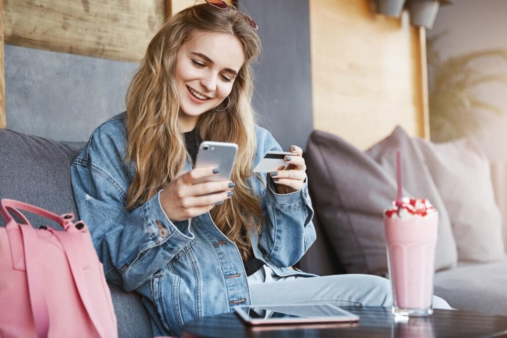 Girl Shopping Online